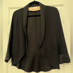 Wilfred Blazer (Aritzia Tuxedo Jacket)